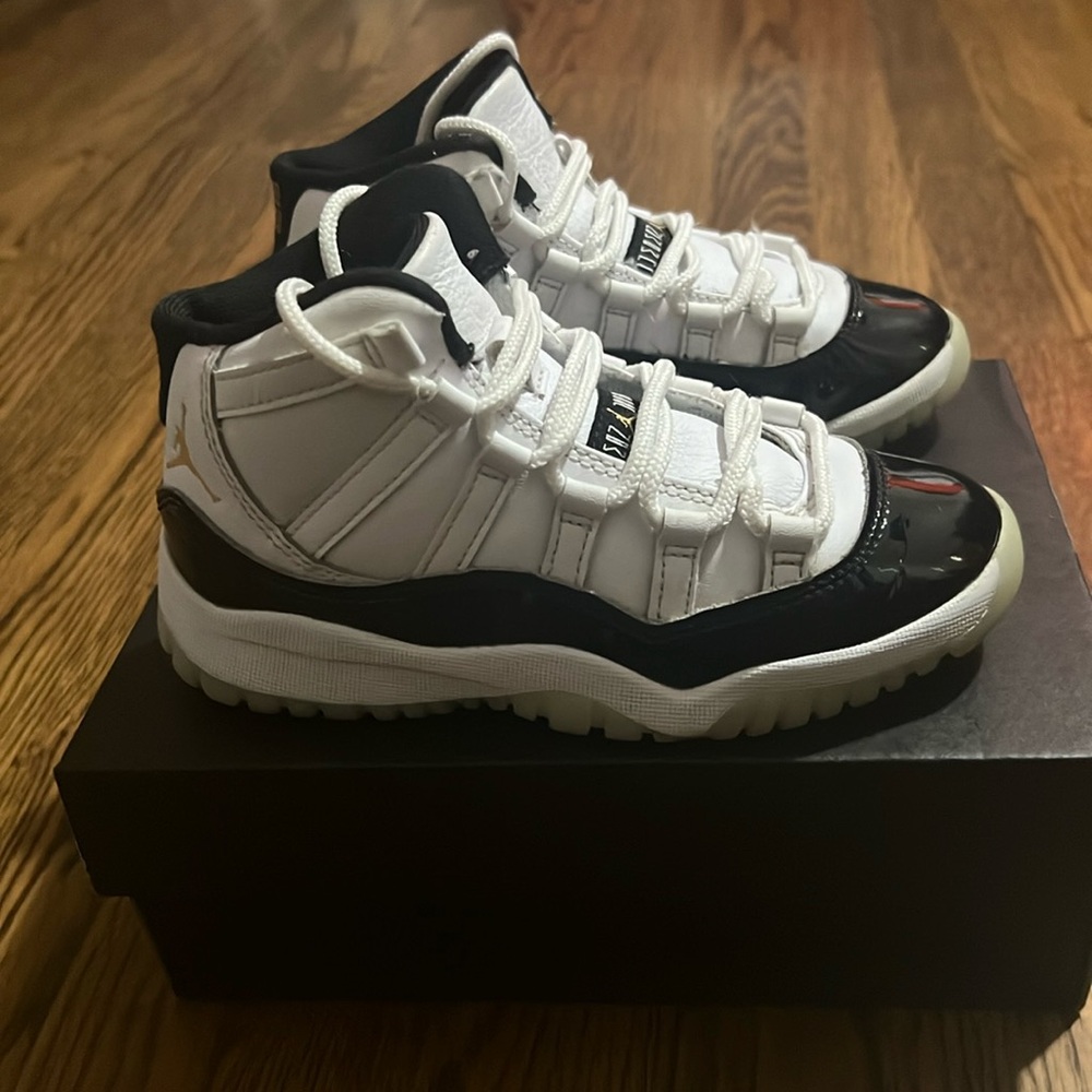 Kids Air Jordan 11